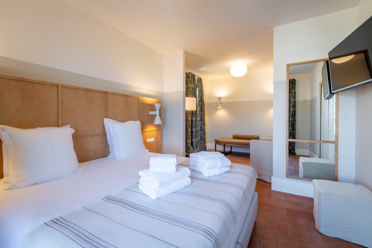Prestige Room